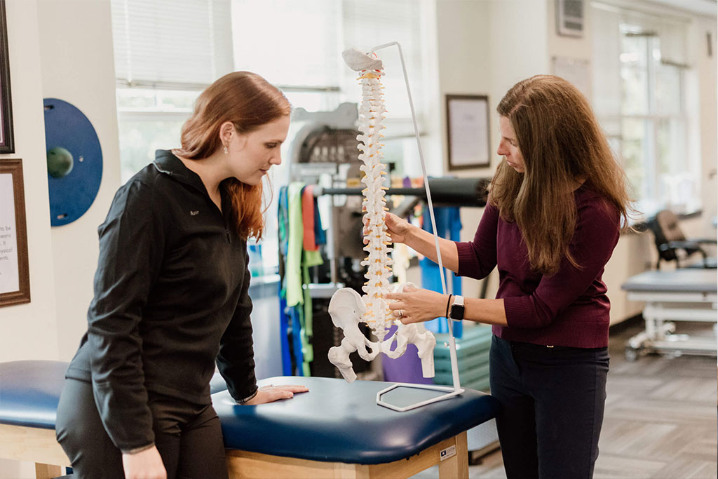 physical therapy near Blue Bell
