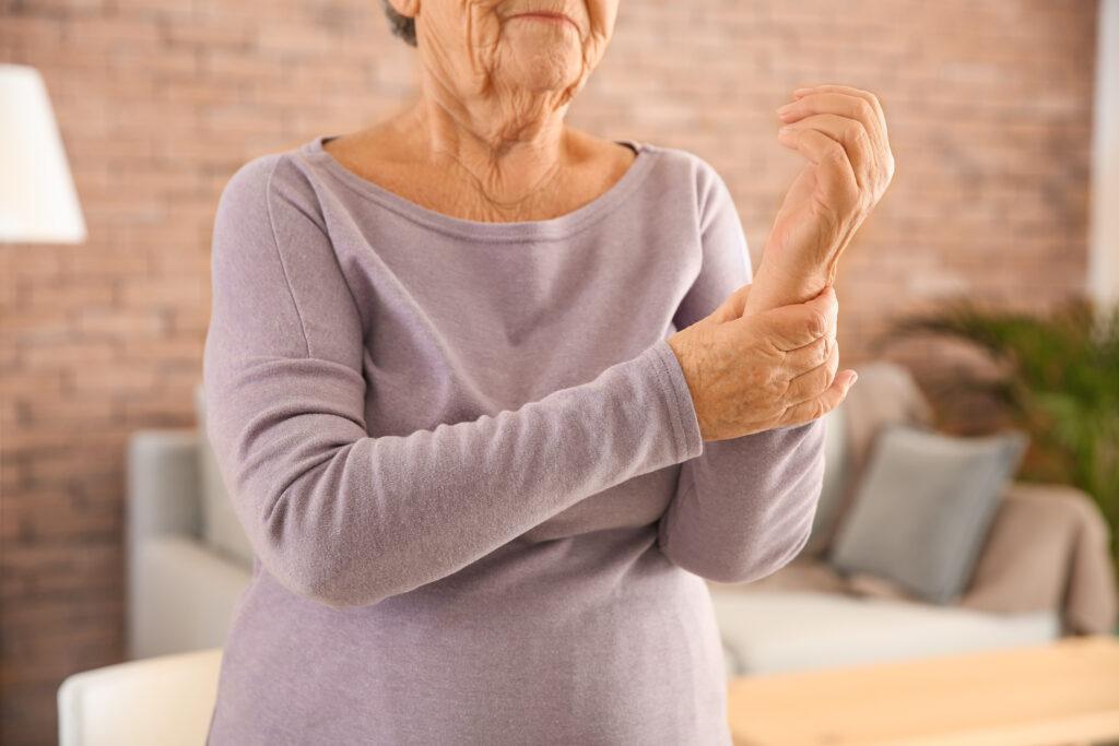 can osteoporosis be reversed with physical therapy,