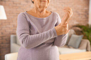 can osteoporosis be reversed with physical therapy,
